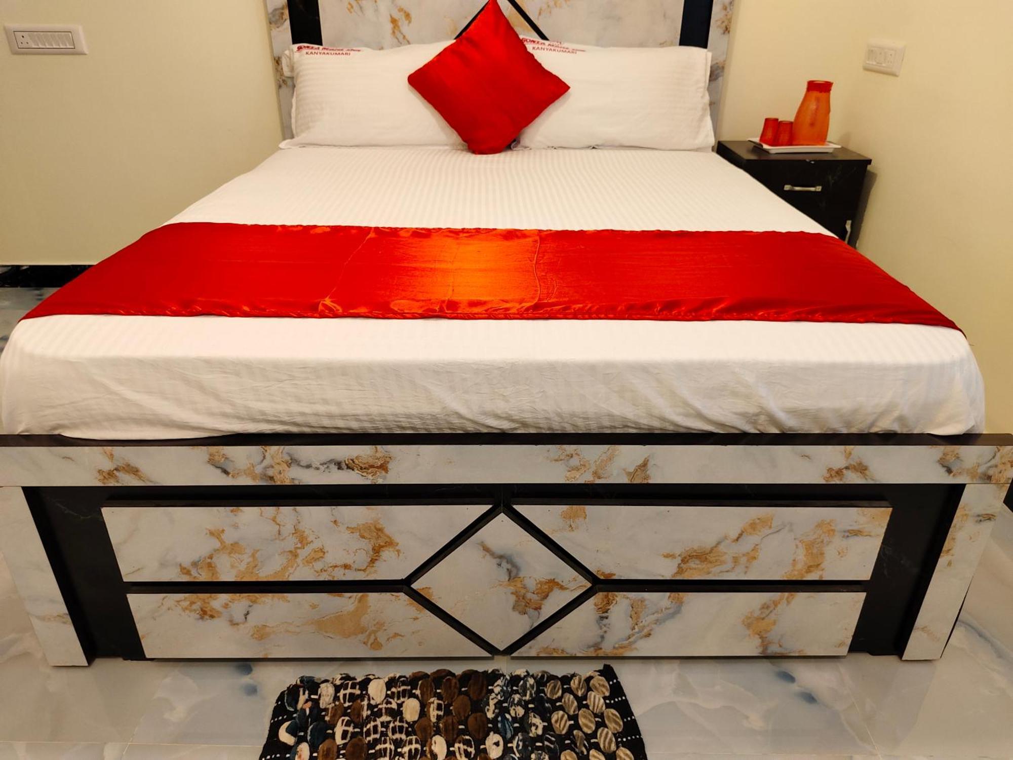 Hotel Sonia Mahi Inn Komoryn Zewnętrze zdjęcie