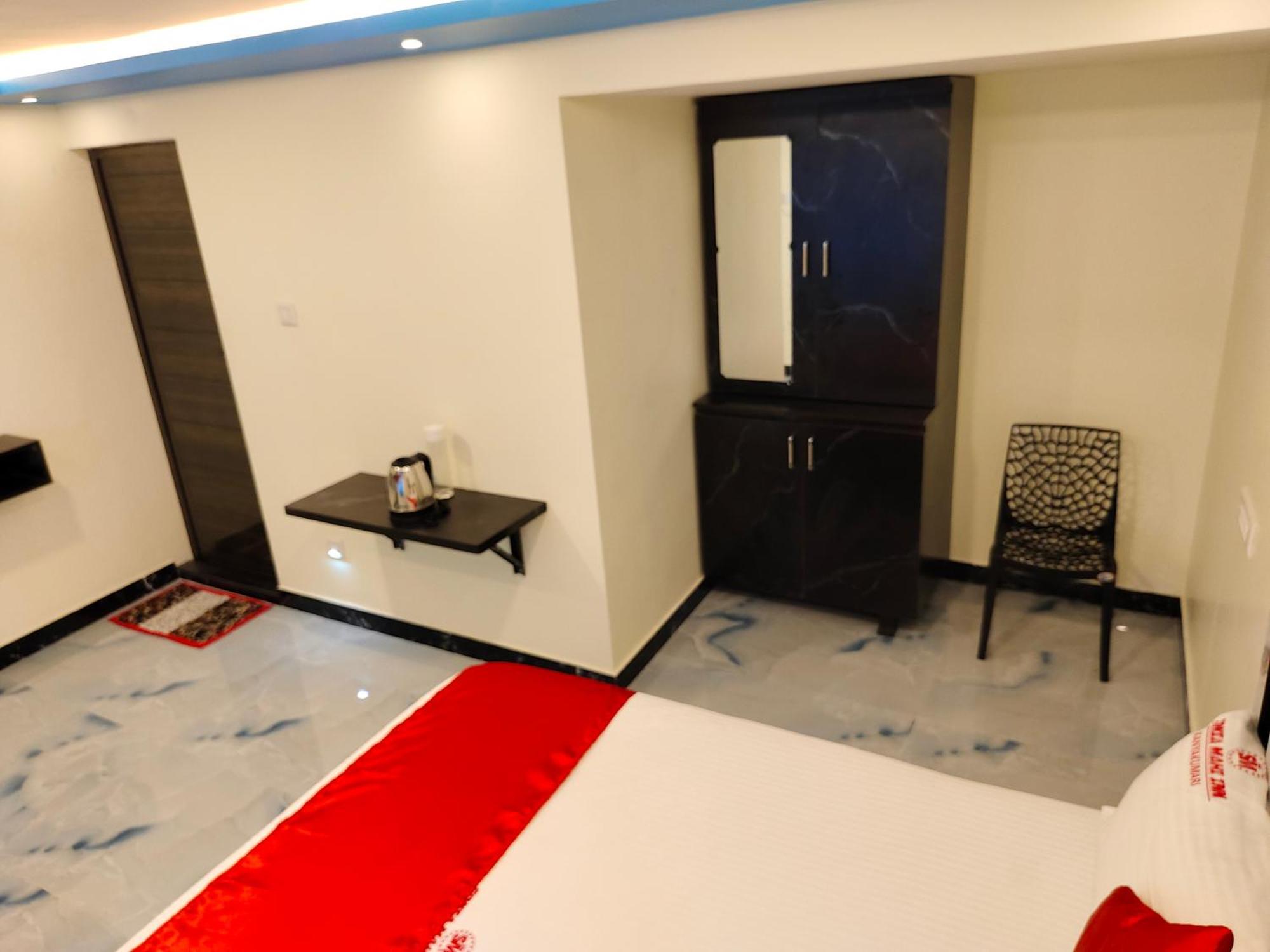 Hotel Sonia Mahi Inn Komoryn Zewnętrze zdjęcie