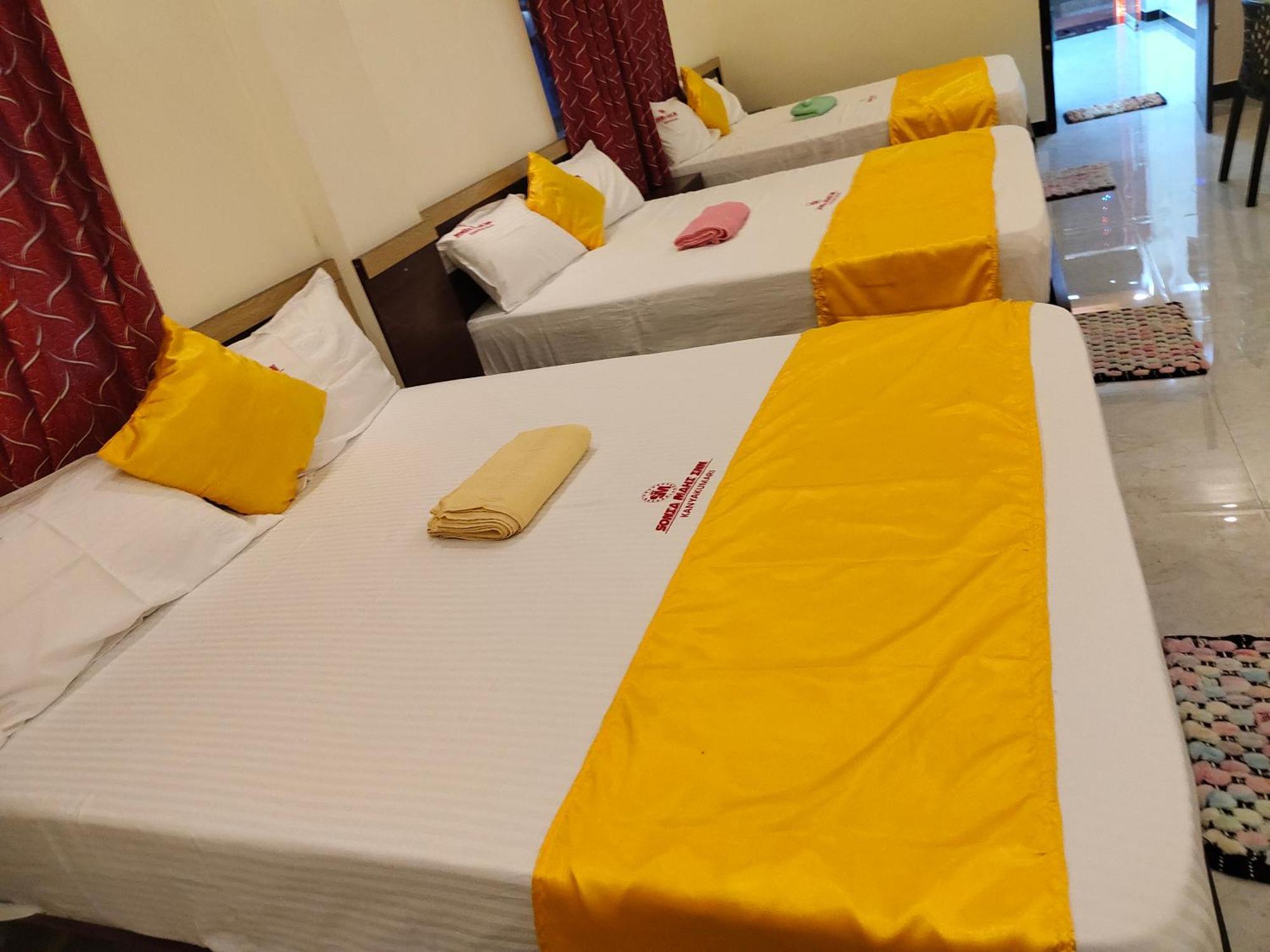 Hotel Sonia Mahi Inn Komoryn Zewnętrze zdjęcie